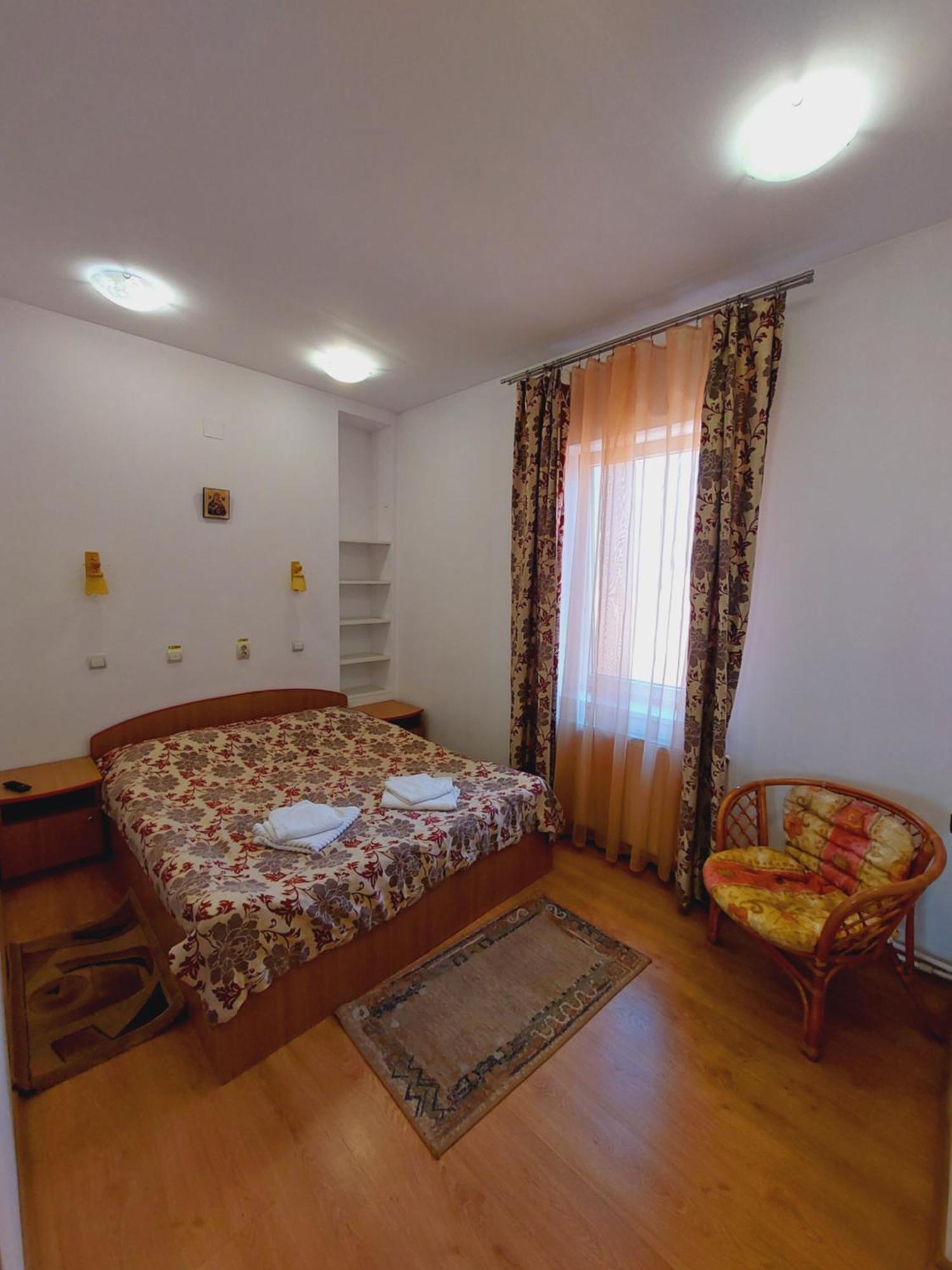 Pensiunea Rock And Red Rîşnov 部屋 写真